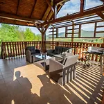 Holiday home One Bedroom With Terrace And Garden *