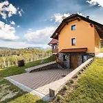 One Bedroom With Terrace And Garden Holiday home