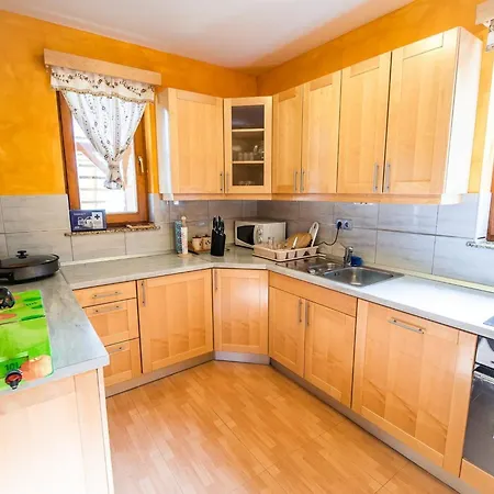 Ferienhaus One Bedroom With Terrace And Garden *