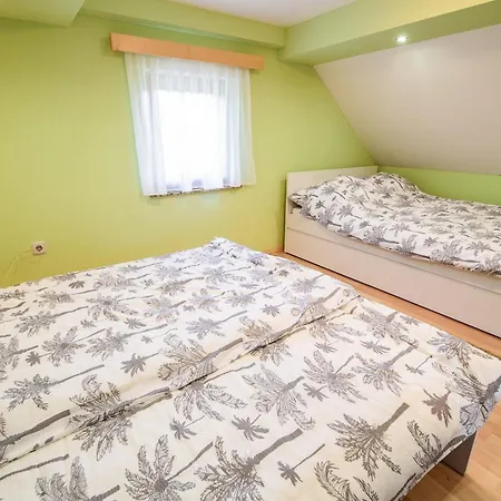 One Bedroom With Terrace And Garden * Krška Vas