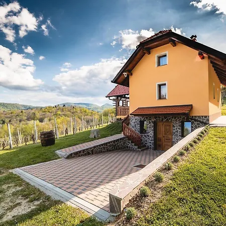 One Bedroom With Terrace And Garden Ferienhaus