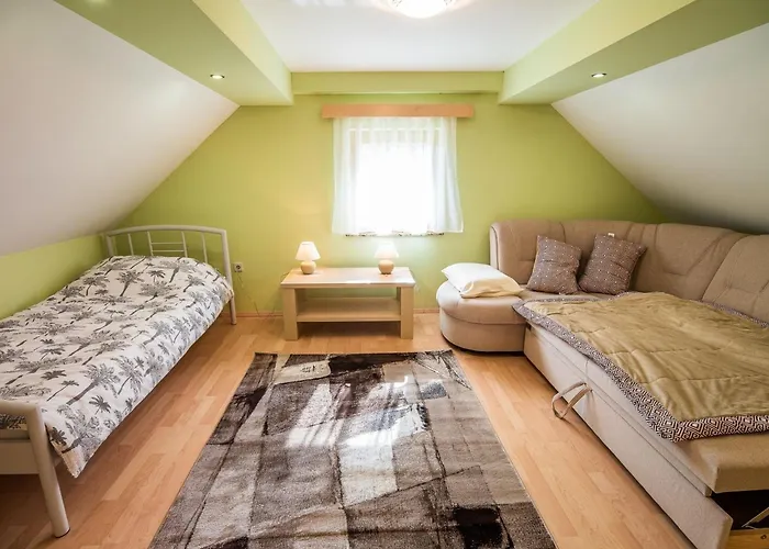 One Bedroom With Terrace And Garden Krška Vas