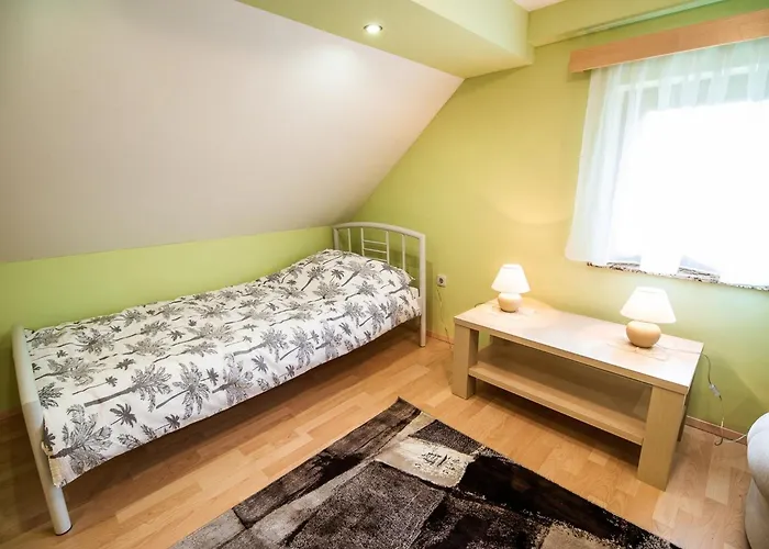 One Bedroom With Terrace And Garden Krška Vas
