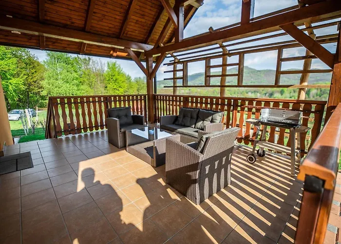 Dom wakacyjny One Bedroom With Terrace And Garden *