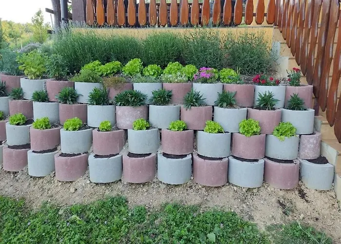 One Bedroom With Terrace And Garden Vikendica